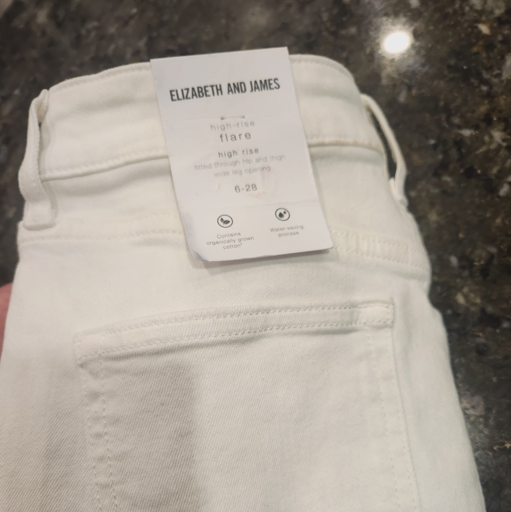 Elizabeth and James NWT High Rise Flare White Jeans Organic Cotton Sz6 /28 Nwt - Picture 2 of 2
